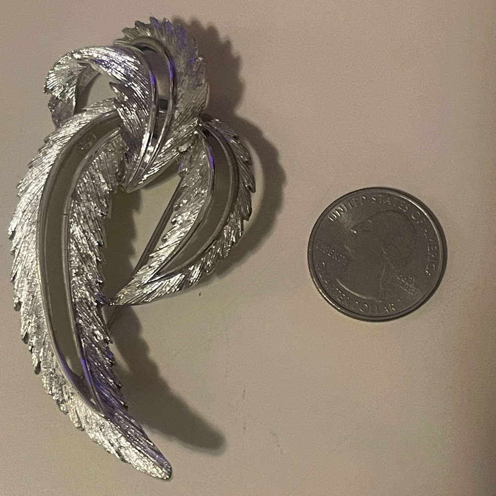 Women’s brooch